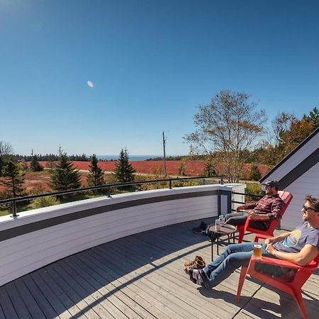 Fox Point Inn Parrsboro Екстериор снимка