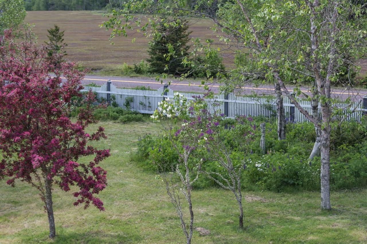 Fox Point Inn Parrsboro Екстериор снимка