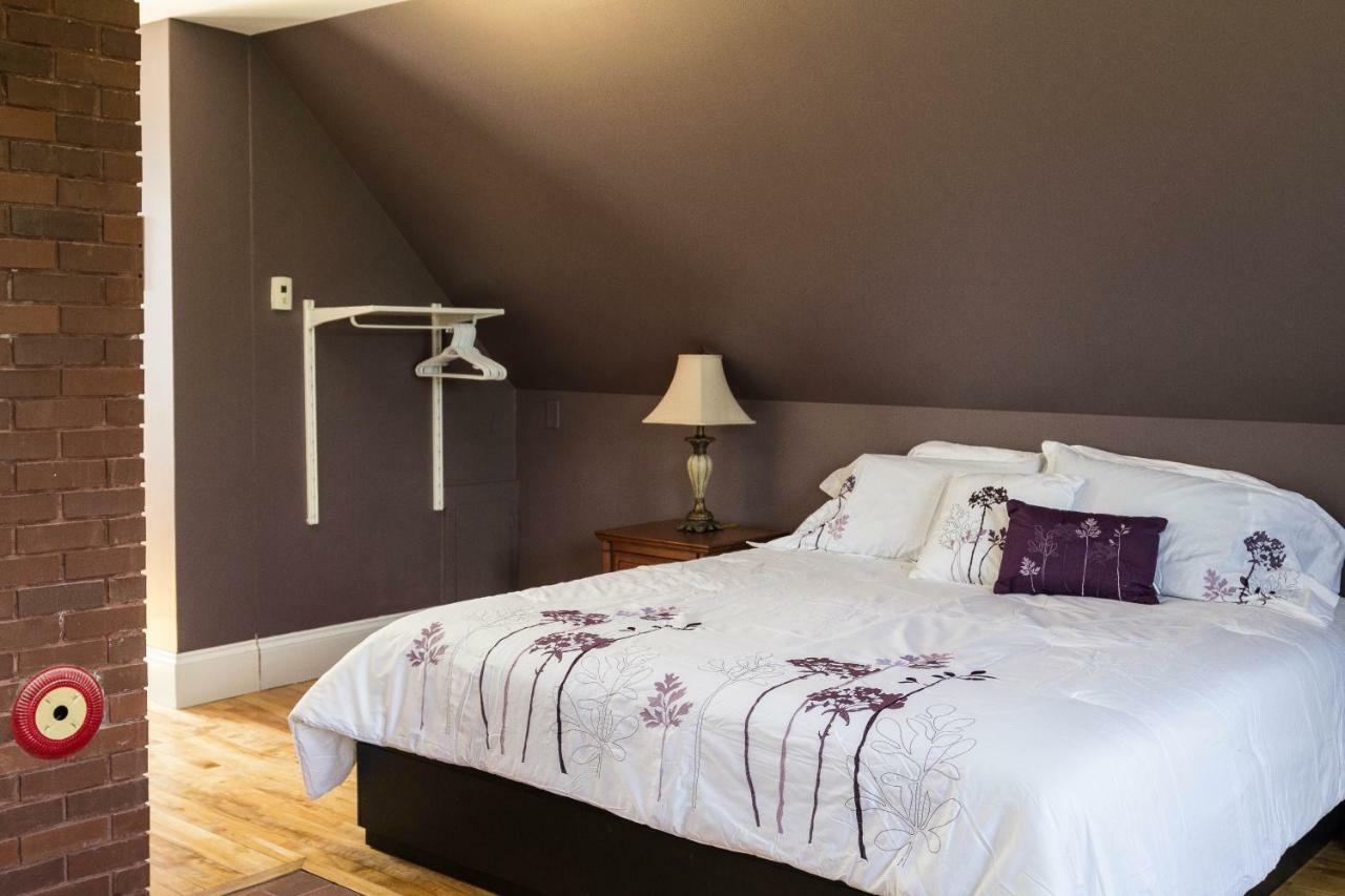 Fox Point Inn Parrsboro Екстериор снимка