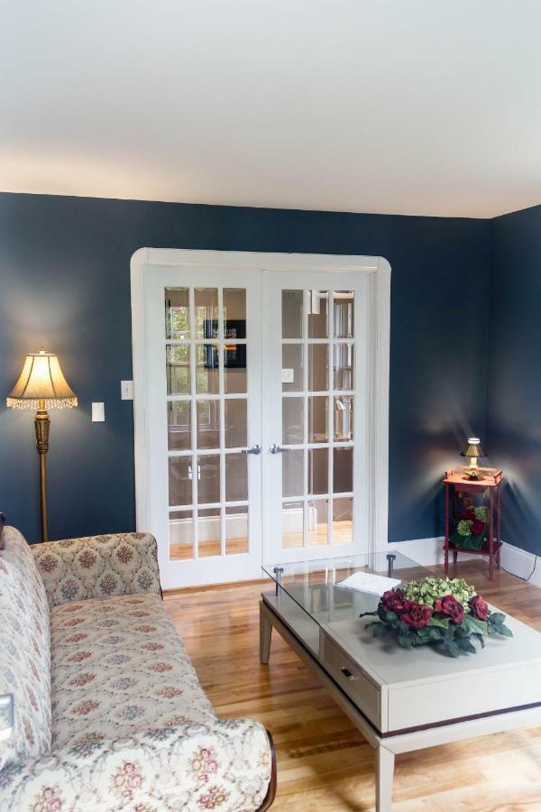 Fox Point Inn Parrsboro Екстериор снимка