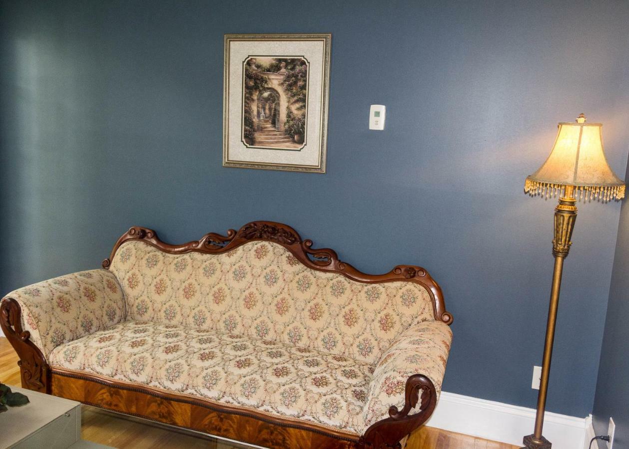 Fox Point Inn Parrsboro Екстериор снимка